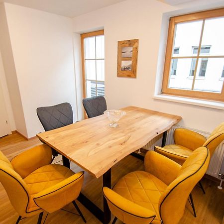 Appartementhaus Zell City By All In One Apartments Zell am See Bagian luar foto