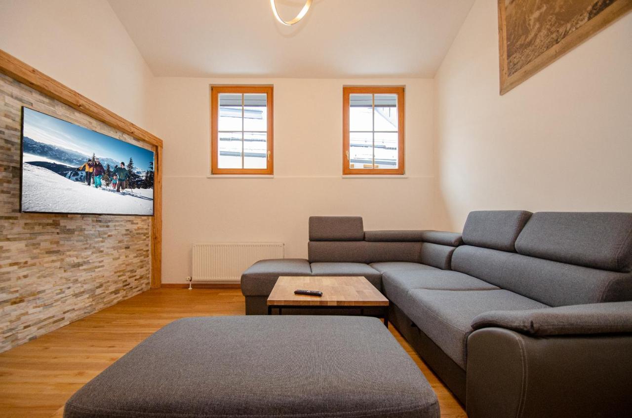 Appartementhaus Zell City By All In One Apartments Zell am See Bagian luar foto