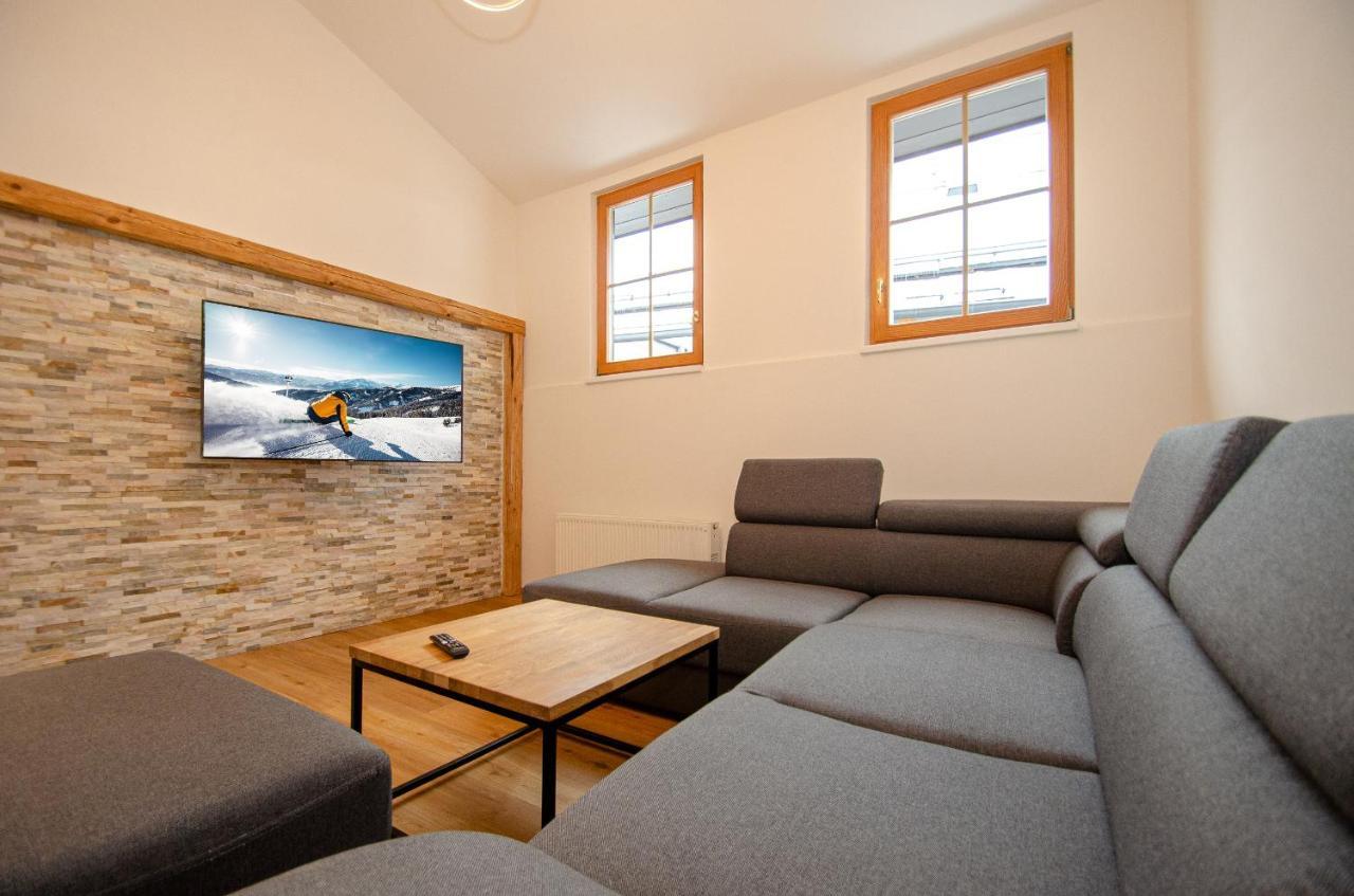 Appartementhaus Zell City By All In One Apartments Zell am See Bagian luar foto