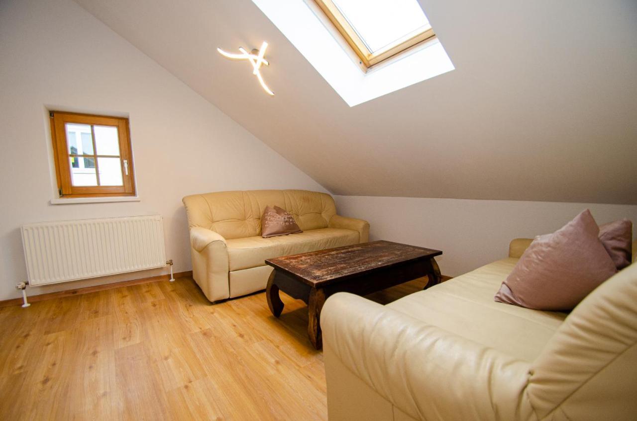 Appartementhaus Zell City By All In One Apartments Zell am See Bagian luar foto