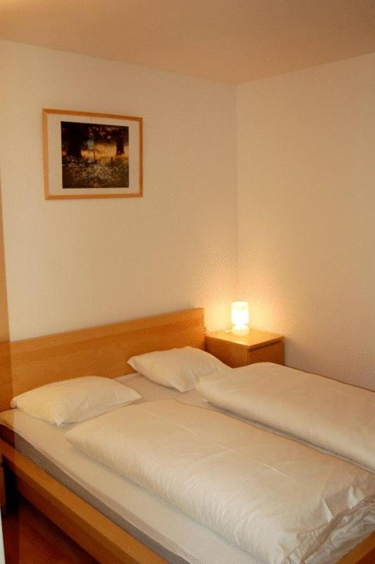 Appartementhaus Zell City By All In One Apartments Zell am See Bagian luar foto