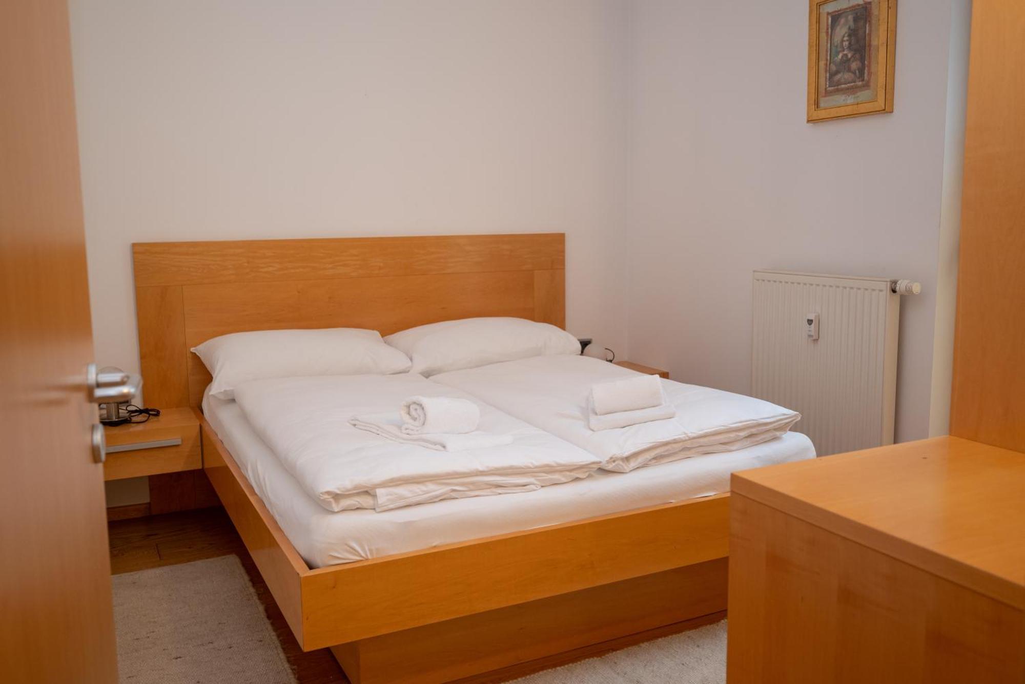 Appartementhaus Zell City By All In One Apartments Zell am See Bagian luar foto