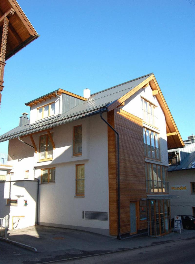 Appartementhaus Zell City By All In One Apartments Zell am See Bagian luar foto