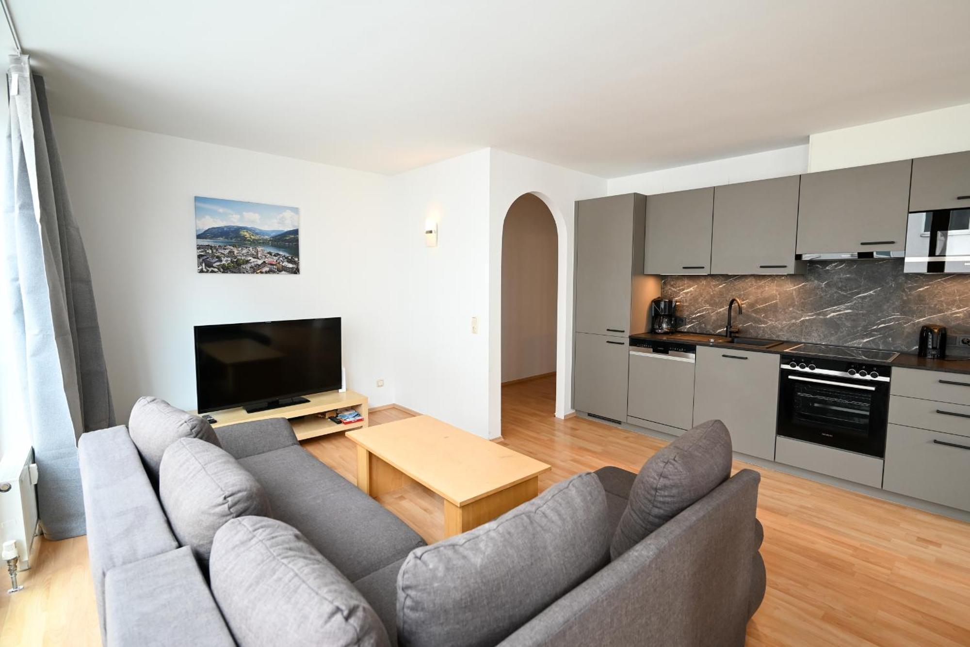 Appartementhaus Zell City By All In One Apartments Zell am See Bagian luar foto
