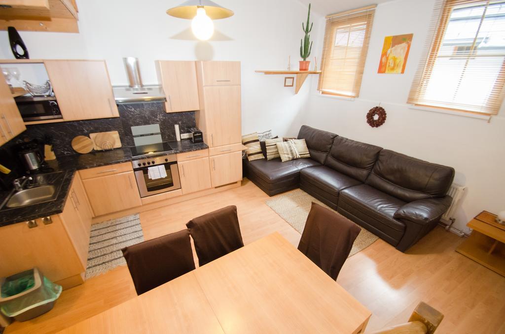 Appartementhaus Zell City By All In One Apartments Zell am See Bagian luar foto