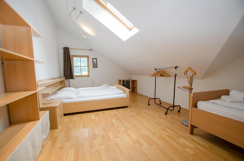 Appartementhaus Zell City By All In One Apartments Zell am See Bagian luar foto