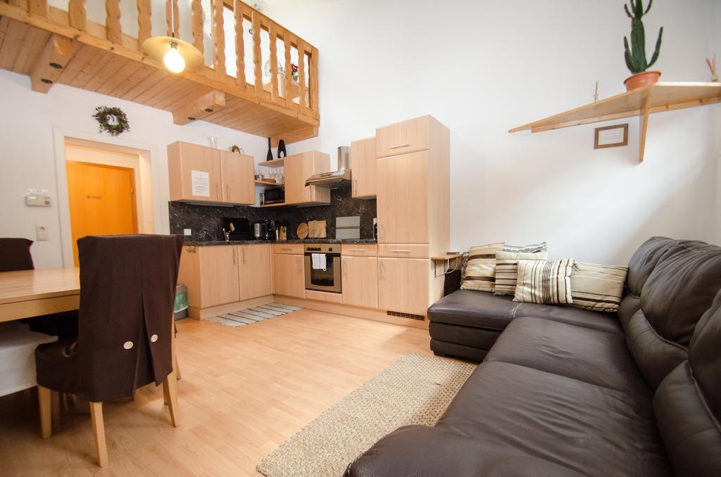 Appartementhaus Zell City By All In One Apartments Zell am See Bagian luar foto