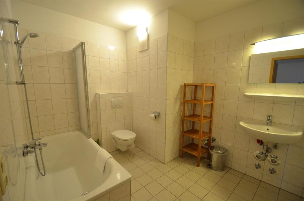 Appartementhaus Zell City By All In One Apartments Zell am See Bagian luar foto