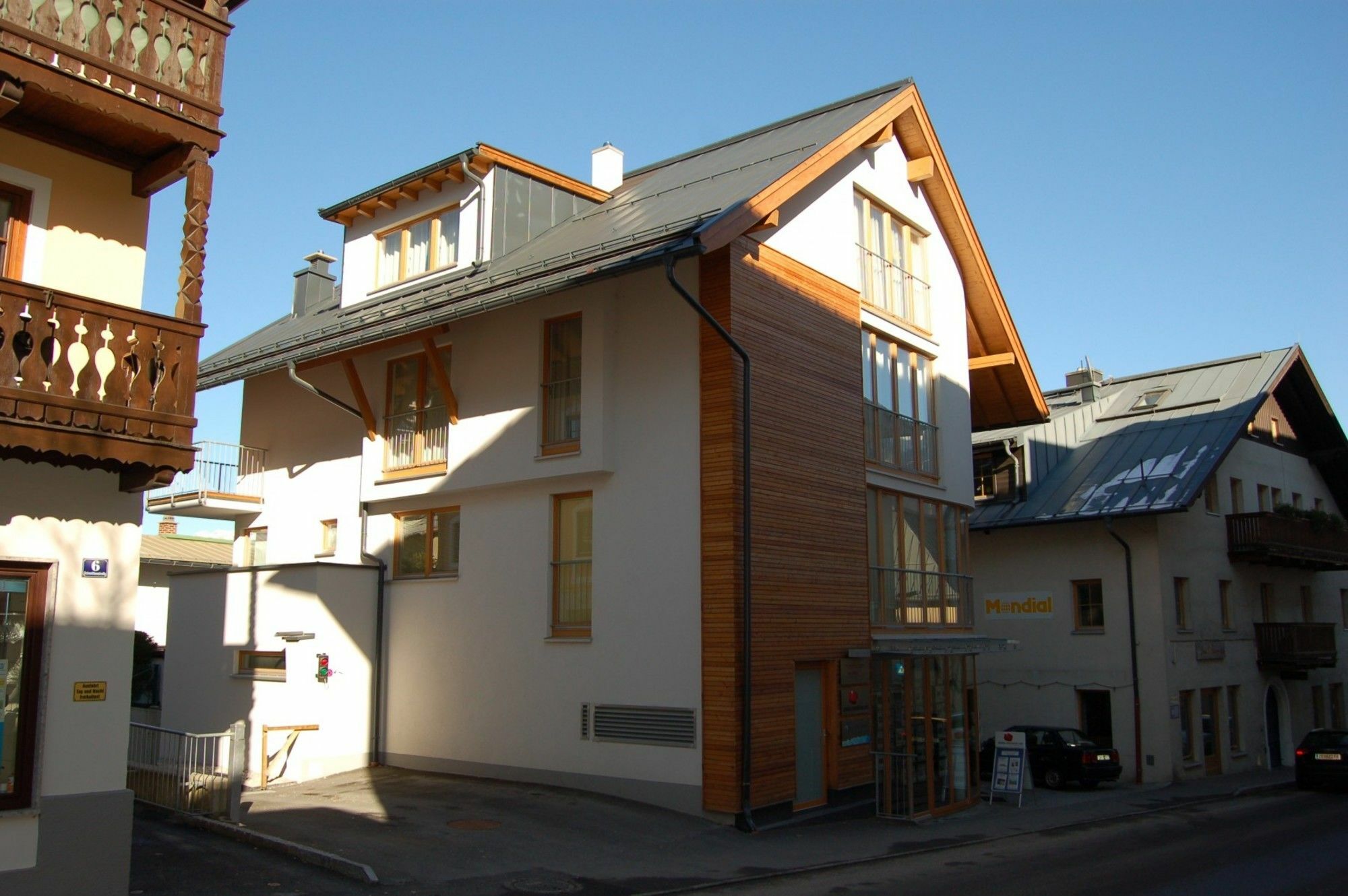 Appartementhaus Zell City By All In One Apartments Zell am See Bagian luar foto